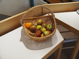 PB190512-025